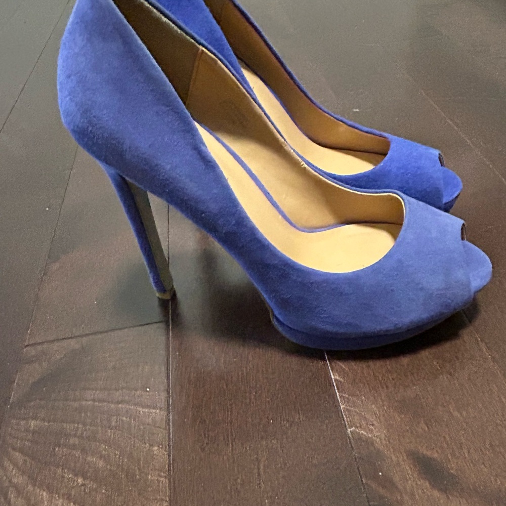Le Chateau Royal Blue Peep-Toe Heels